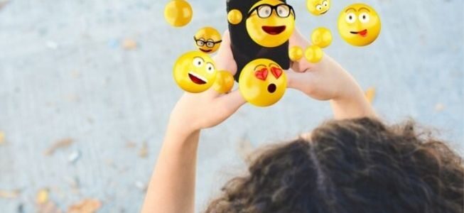 Cómo incluir emoticonos en tu estrategia de SMS marketing